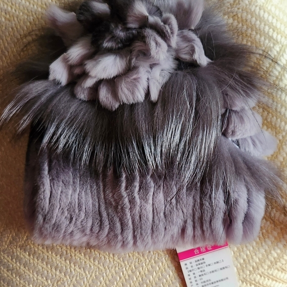 Women's Winter Gray Luxury Rex Rabbit Fur Hat~New - Picture 8 of 8